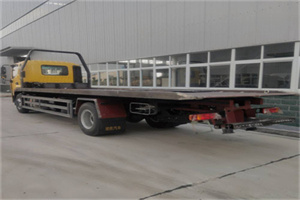 军博24小时公路救援电话