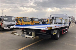 军博汽车救援补胎